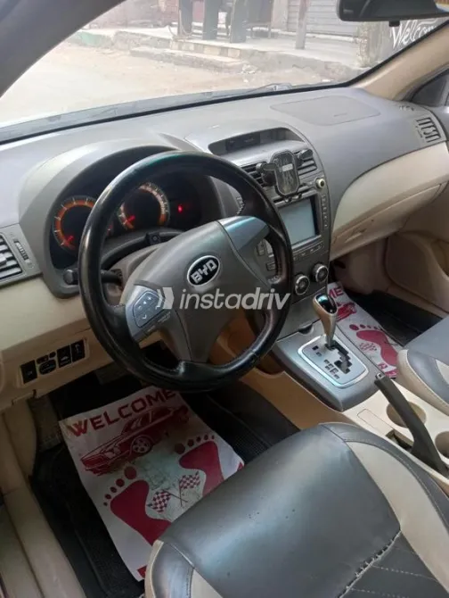 بى واى دى‬ L3 2016 رمادي مستعملة للبيع - 2