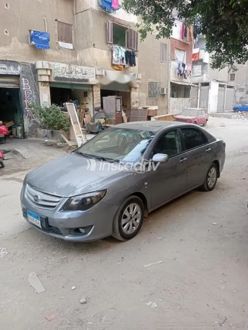 بى واى دى‬ L3 2016 رمادي مستعملة للبيع - 3