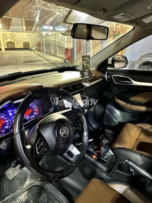 ام جى ZS 2019 أبيض مستعملة للبيع - 4