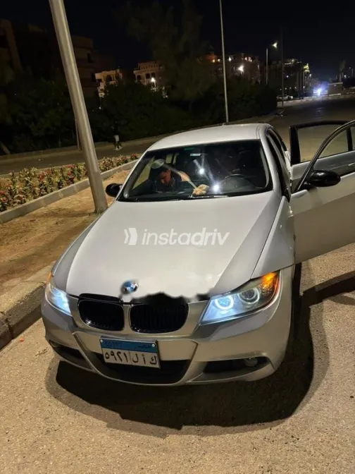 بي ام دبليو 320 2006 فضي مستعملة للبيع - 1