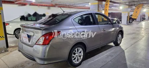 نيسان صنى 2025 رمادي مستعملة للبيع - 5