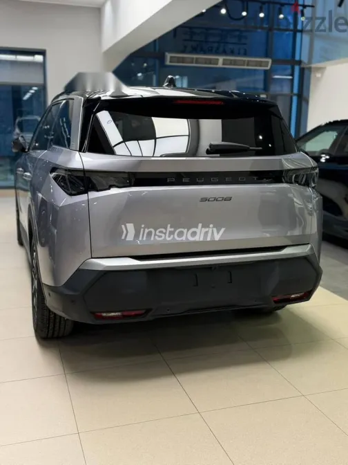 بيجو 5008 2026 فضي جديدة للبيع - 4