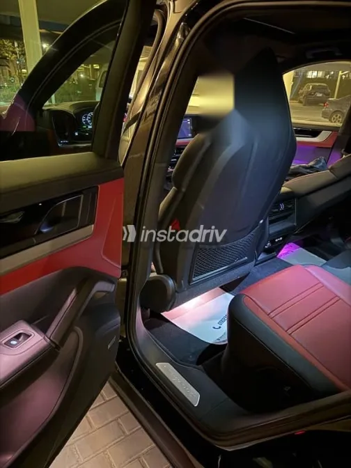 Porsche Cayenne 2026 Black Used for Sale - 2