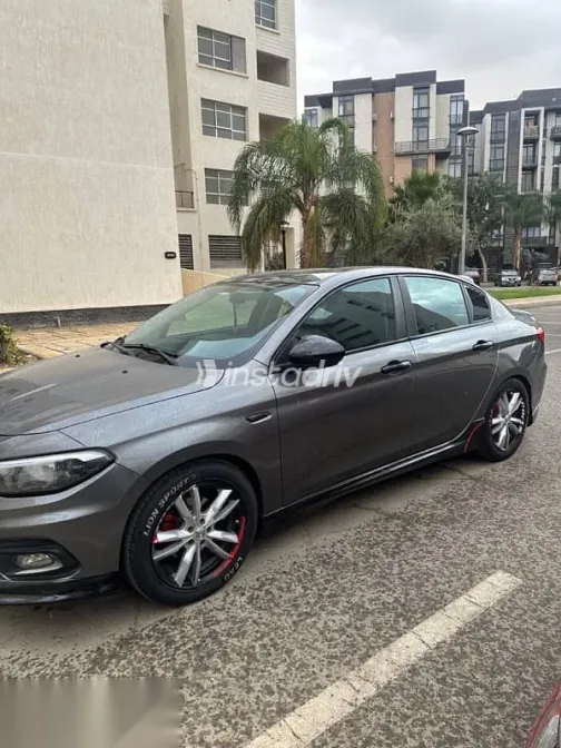 فيات تيبو 2021 رمادي مستعملة للبيع - 9