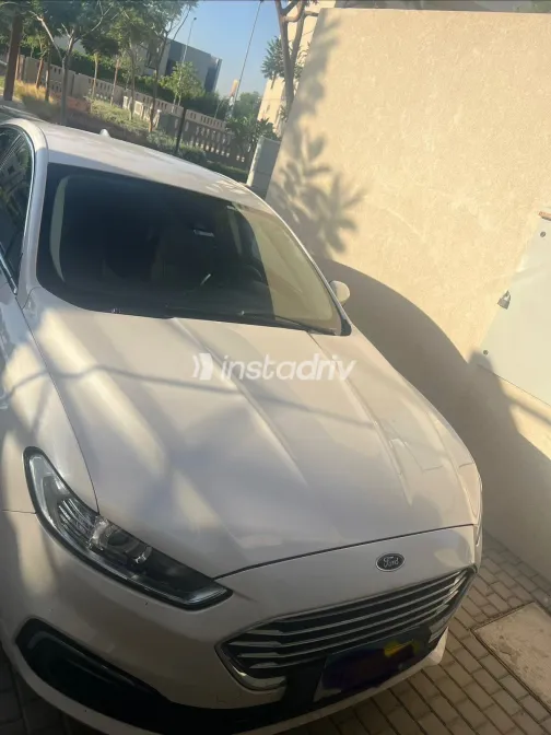 فورد فيوجن 2021 أبيض مستعملة للبيع - 2