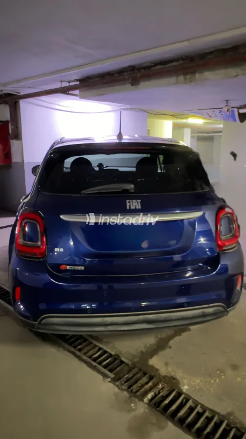 فيات 500 X 2024 أبيض مستعملة للبيع - 2