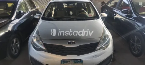 Kia Rio 2012 White Used for Sale - 2