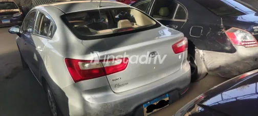 Kia Rio 2012 White Used for Sale - 5