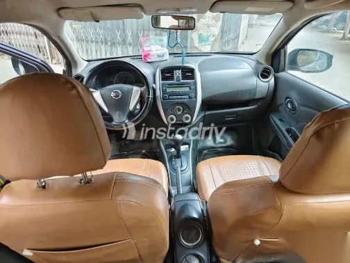 نيسان صنى 2018 ذهبي مستعملة للبيع - 5