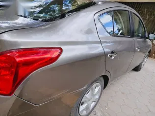 Nissan Sunny 2018 Gold Used for Sale