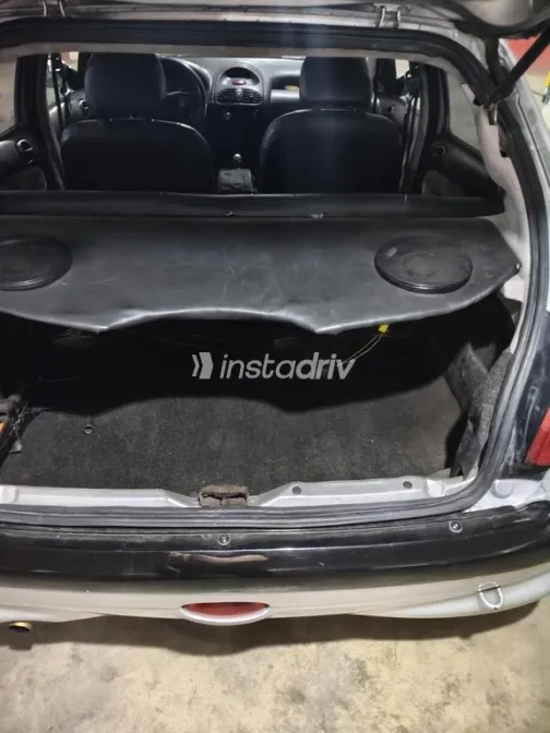 بيجو 206 2001 فضي مستعملة للبيع - 3