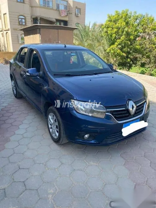 رينو لوجان 2019 أزرق غامق مستعملة للبيع - 2