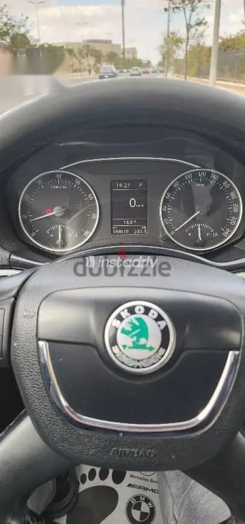 سكودا فانتازيا 2013 فضي مستعملة للبيع - 10