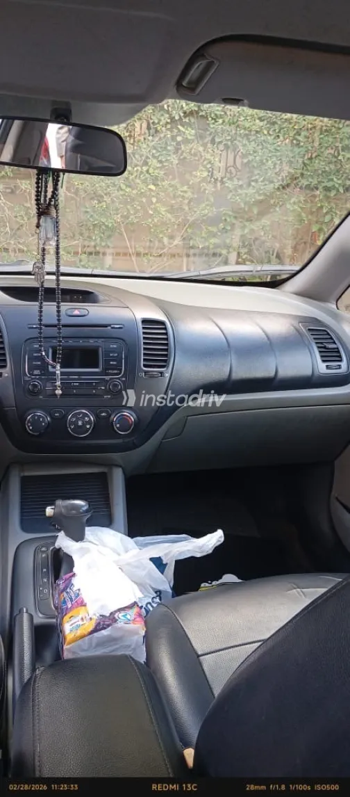 كيا سيراتو 2016 أبيض مستعملة للبيع - 6