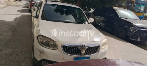 بريليانس V5 2014 أبيض مستعملة للبيع - 3