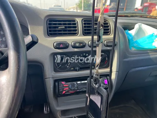 سوزوكى التو 2013 أبيض مستعملة للبيع - 8