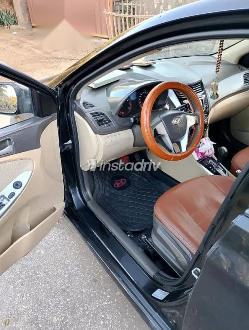 Hyundai Accent 2011 Black Used for Sale - 3