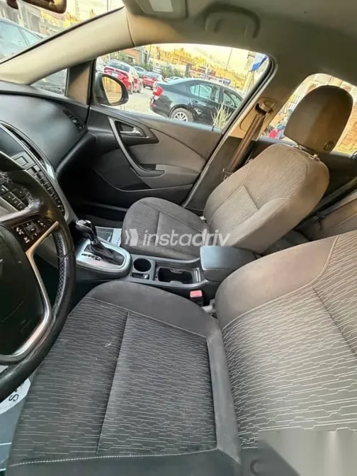 اوبل أسترا 2020 بيج مستعملة للبيع - 6