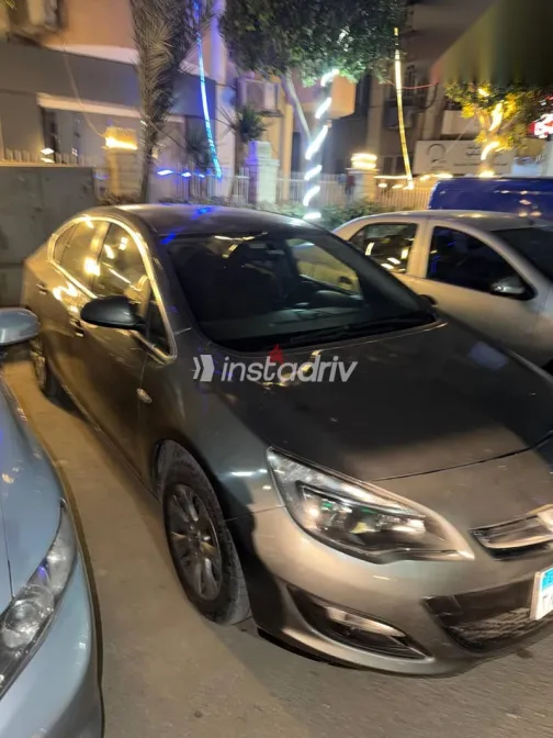 اوبل أسترا 2020 بيج مستعملة للبيع - 10