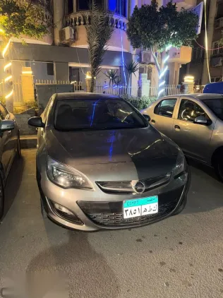 اوبل أسترا 2020 بيج مستعملة للبيع