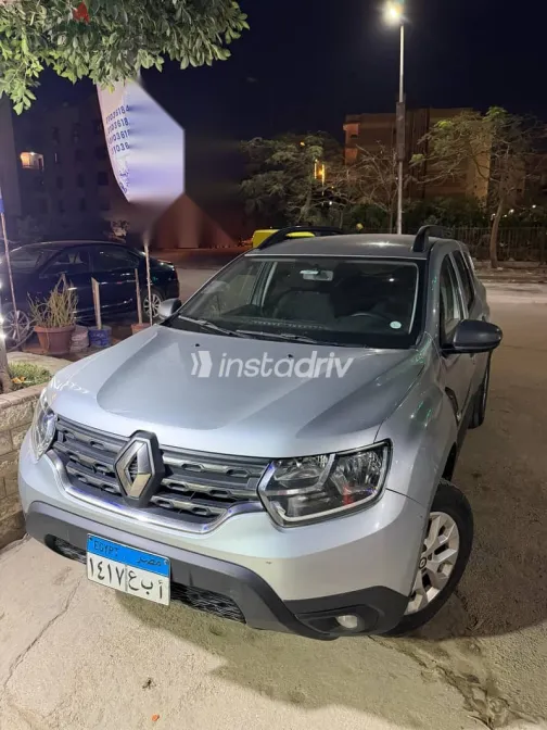 رينو داستر 2022 فضي مستعملة للبيع - 1