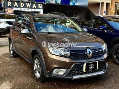 رينو سانديرو 2019 بني مستعملة للبيع - 8