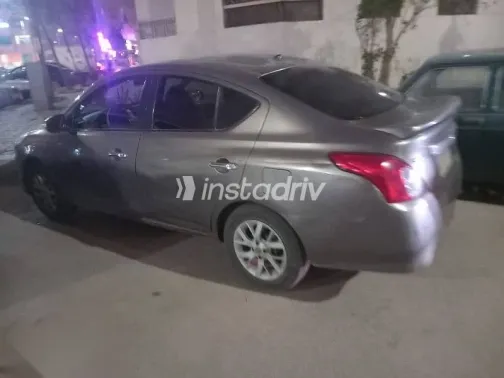 نيسان صنى 2018 بني مستعملة للبيع - 1