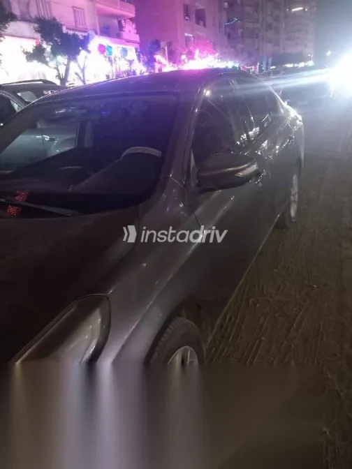 نيسان صنى 2018 بني مستعملة للبيع - 3