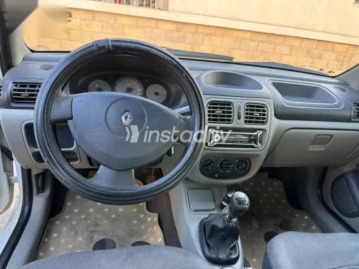 رينو كليو 2005 أبيض مستعملة للبيع - 3