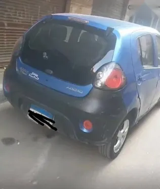 جيلي باندينو 2013 أزرق غامق مستعملة للبيع