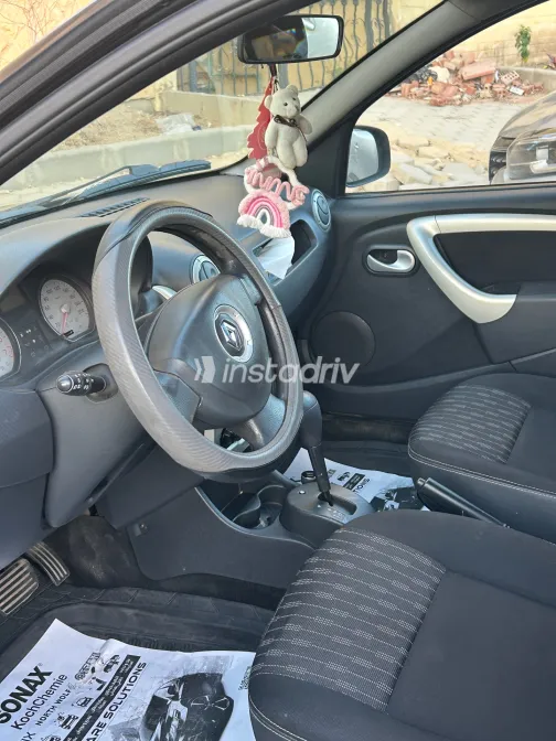 رينو سانديرو 2014 أبيض مستعملة للبيع - 3