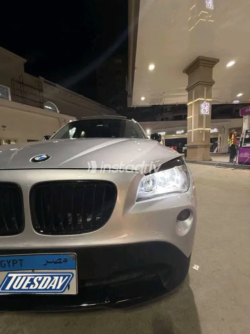 بي ام دبليو X1 2013 أبيض مستعملة للبيع - 8