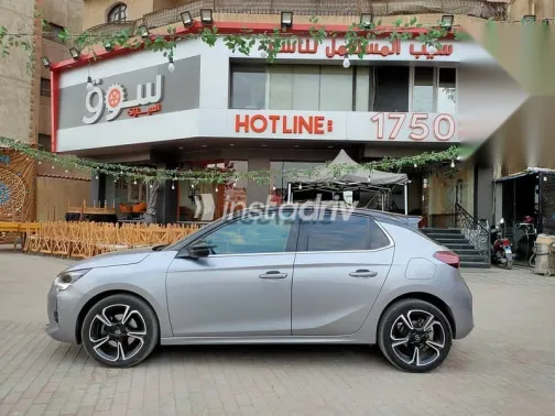 اوبل كورسا 2023 فضي مستعملة للبيع - 2