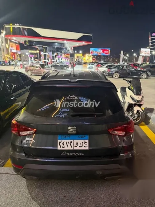 سيات ارونا 2022 رمادي مستعملة للبيع - 4