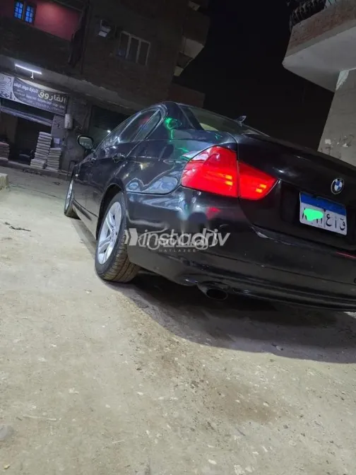 BMW 318 2010 Black Used for Sale - 2