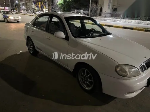 دايو لانوس 1997 أبيض مستعملة للبيع - 2