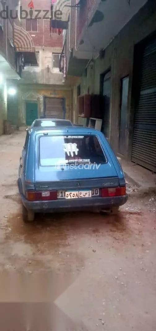 فيات 127 1986 أزرق غامق مستعملة للبيع - 2