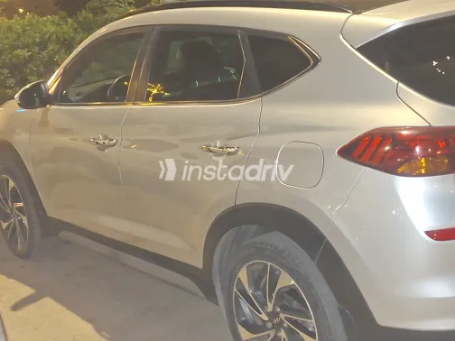 هيونداي توسان 2020 أبيض مستعملة للبيع - 8