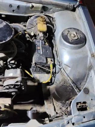 بيجو 504 1979 أزرق غامق مستعملة للبيع