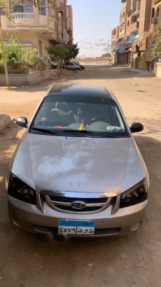 Kia Cerato 2006 Gold Used for Sale