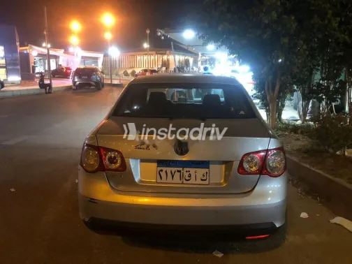 فولكس فاغن جيتا 2011 فضي مستعملة للبيع - 3