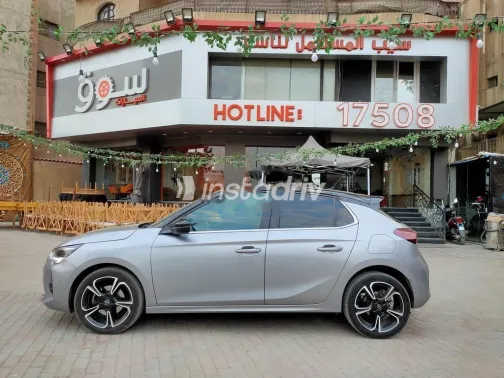 اوبل كورسا 2023 فضي مستعملة للبيع - 2