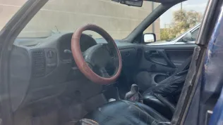 فولكس فاغن بولو 1999 أبيض مستعملة للبيع