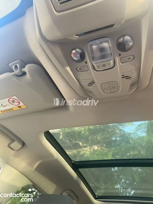 سيتروين C5 اير كروس 2022 أبيض مستعملة للبيع - 7