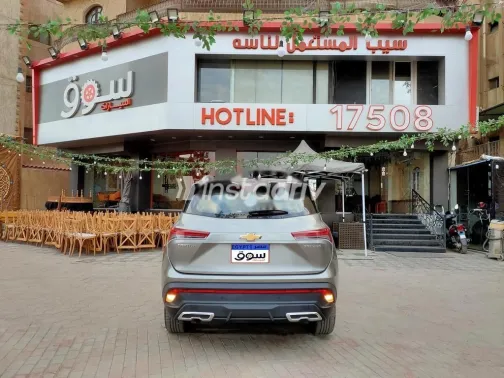 Chevrolet Captiva 2025 Gray Used for Sale - 4