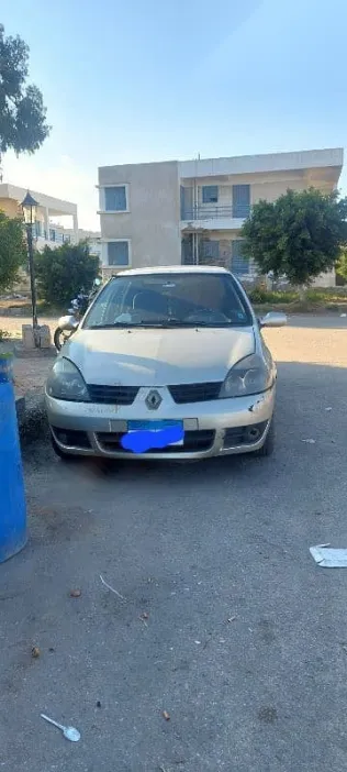 رينو كليو 2008 ذهبي مستعملة للبيع