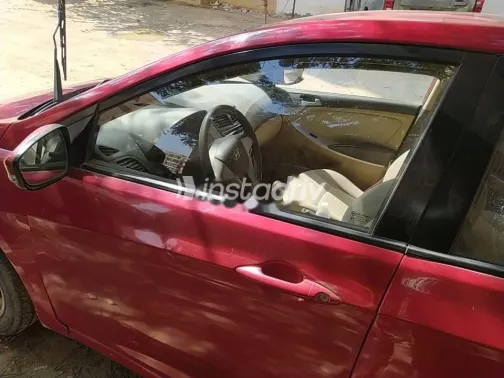 Hyundai Accent RB 2012 Red Used for Sale - 4