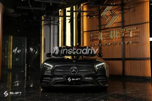 مرسيدس E 300 2023 رمادي مستعملة للبيع - 2