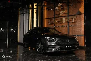 مرسيدس E 300 2023 رمادي مستعملة للبيع