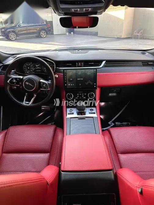 Jaguar F-Pace 2022 Gray Used for Sale - 3